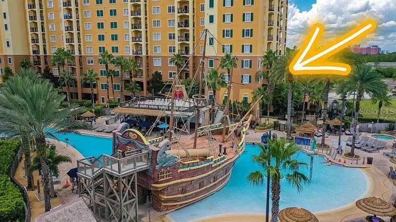 Orlando Hotels - Shopping - Lake Buena Vista Resort Village & Spa