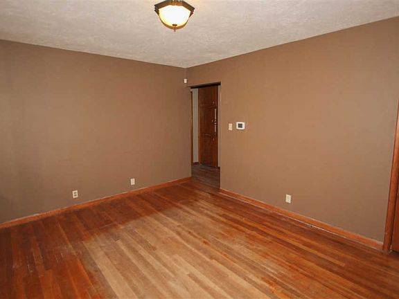 4th image of 1451 N C St