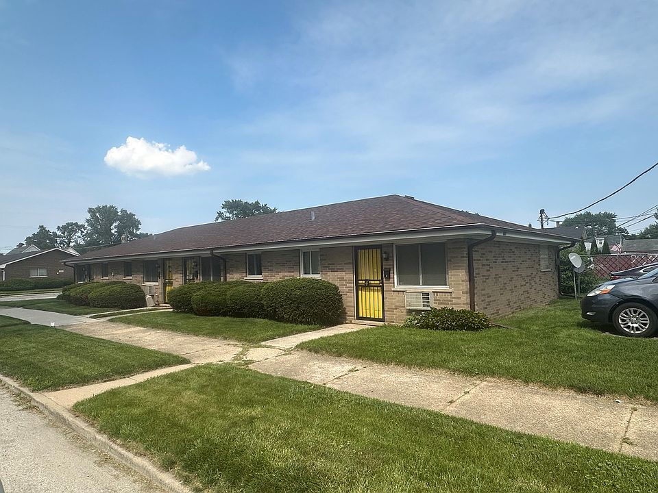 1st image of 447 154th Pl