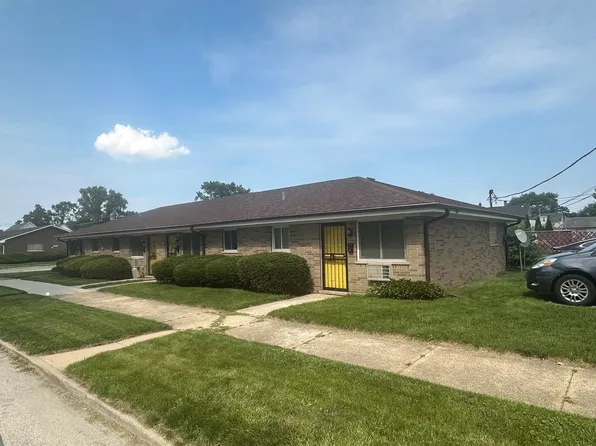 447 154th Pl, Calumet City, IL 60409