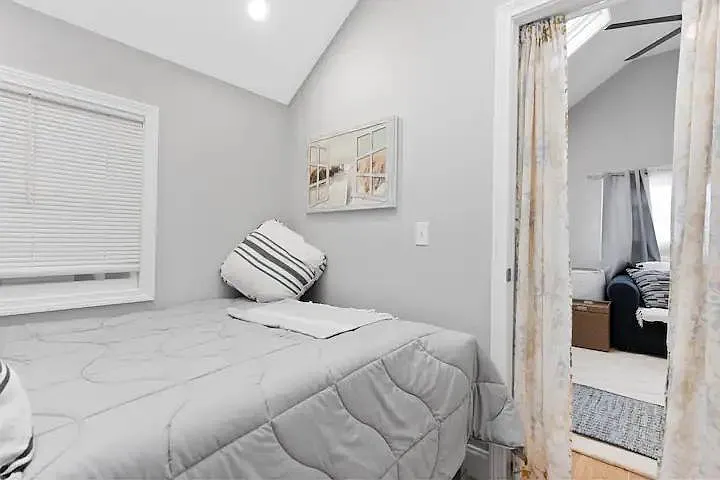 264 N End Blvd #2A — Photo 22