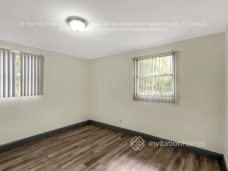 3510 N 35th St — Photo 16
