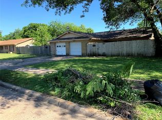 612 Royal Crest Dr, Richardson, TX 75081