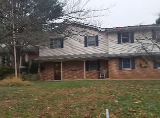 1172 Minesite Rd, Allentown, PA 18103