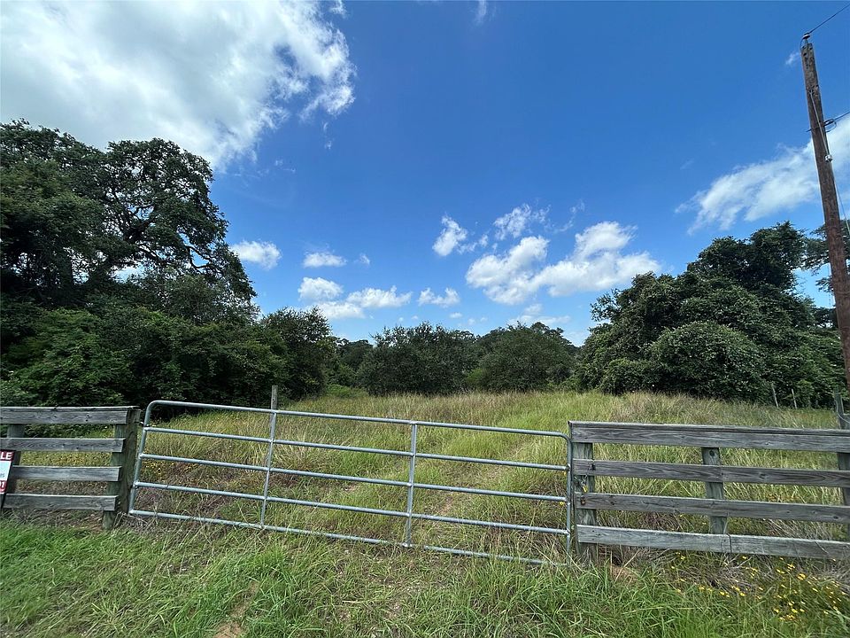 1st image of 1098 Simmons Oakridge Dr