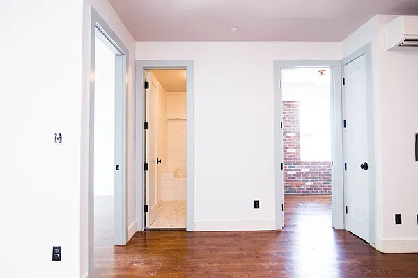 Rented by Nooklyn NYC LLC | media 44