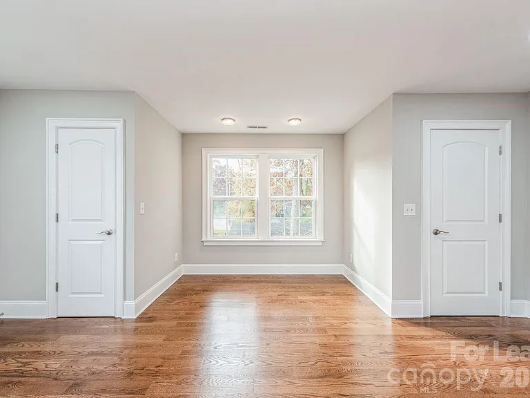 6513 Rockwell Blvd — Photo 23