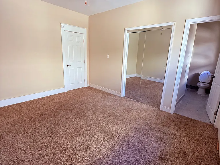 52-54 Pierce St #2 — Photo 7
