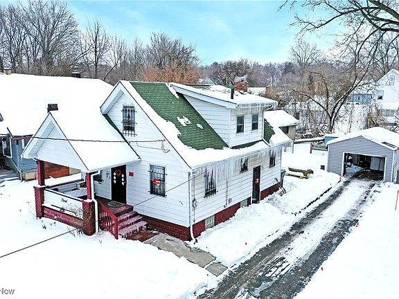 4th image of 2733 Griselda Ave