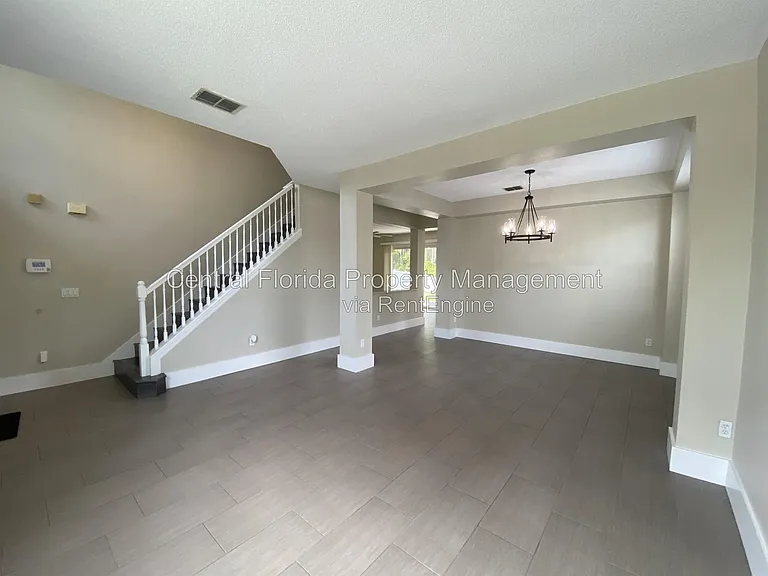 4115 Andover Cay Blvd — Photo 2