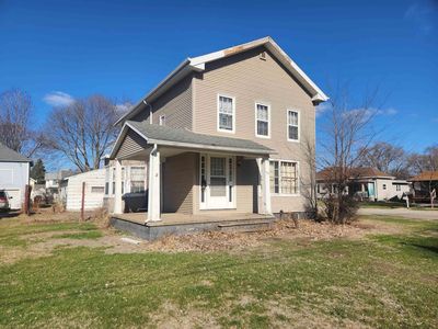 523 1st St NW, Waverly, IA, 50677
