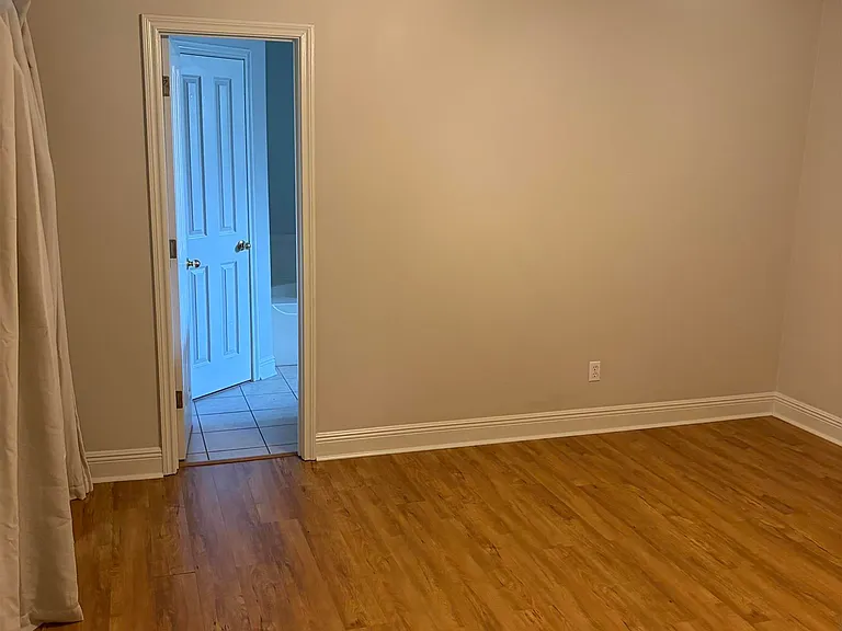 17226 Northlake Dr — Photo 25