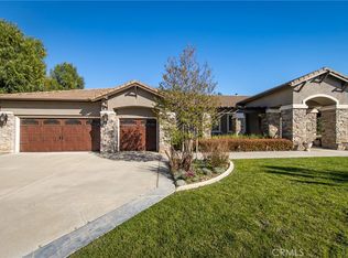 2017 Canyon View Ln, Redlands, CA 92373
