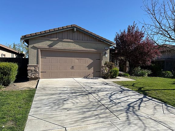3rd image of 1369 Santona St