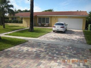 10460 NW 21st St, Pembroke Pines, FL 33026