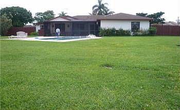 1st image of 1141 NW 78th Ave