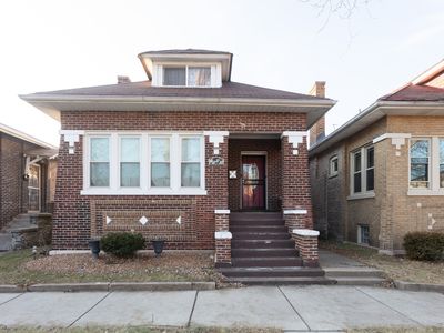 7542 S East End Ave, Chicago, IL, 60649