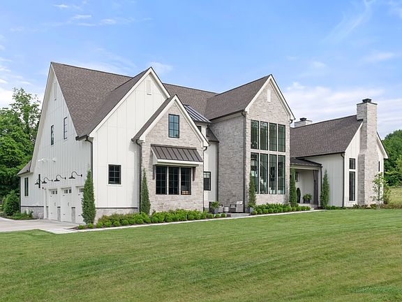 3rd image of 1936 Silver Fox Rd