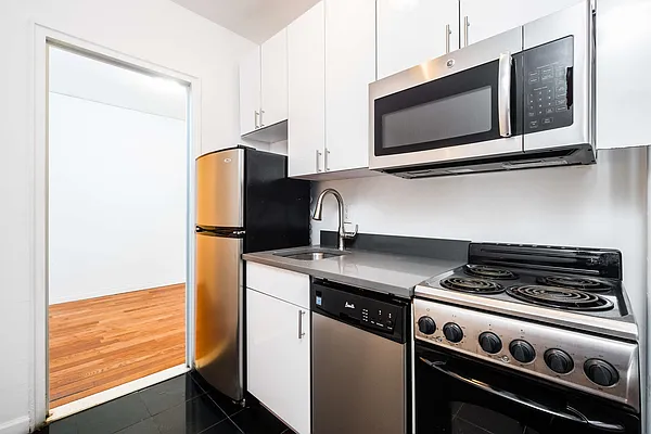 Rented by Gatsby Enterprises, LLC | media 20