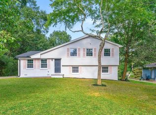 6008 Randy Ln, Ellenwood, GA 30294