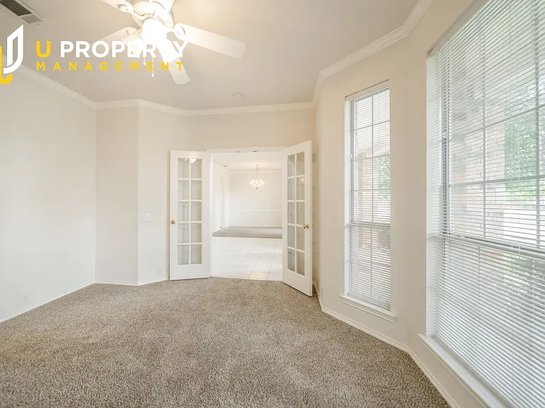 8713 Somerville Way — Photo 6