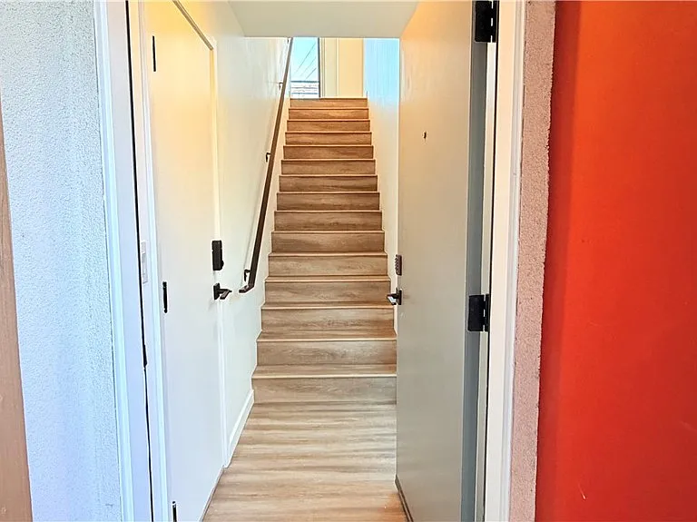 1416 S Cloverdale Ave — Photo 28