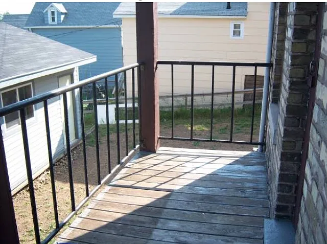 432 E 7th St #1 — Photo 24