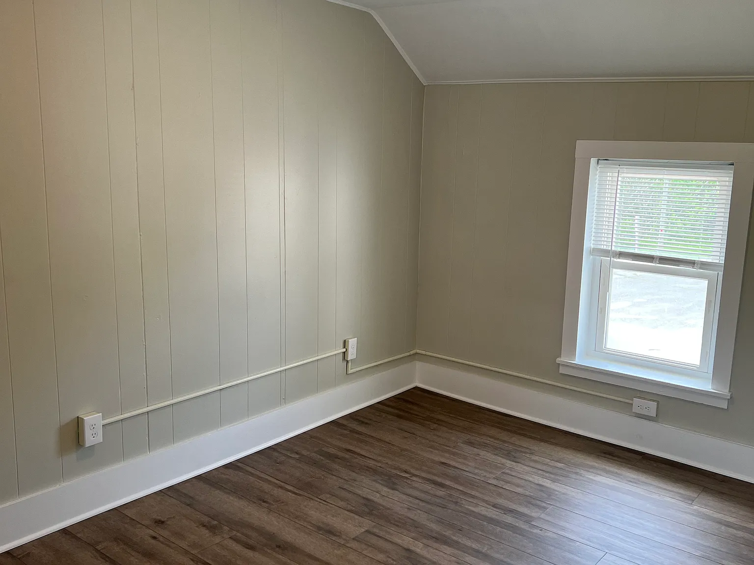 5 bed, 1750 sqft, $3,875 — Photo 4