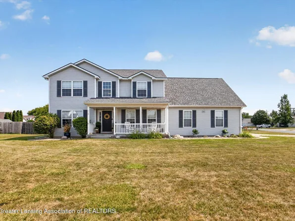 2820 Pimlico Ln, Saginaw, MI 48603