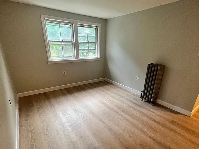 22 Verchild St #3 — Photo 5