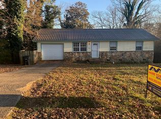 703 Haley St, Athens, TN 37303