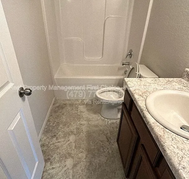 4408 SW Gallatine Ave — Photo 32