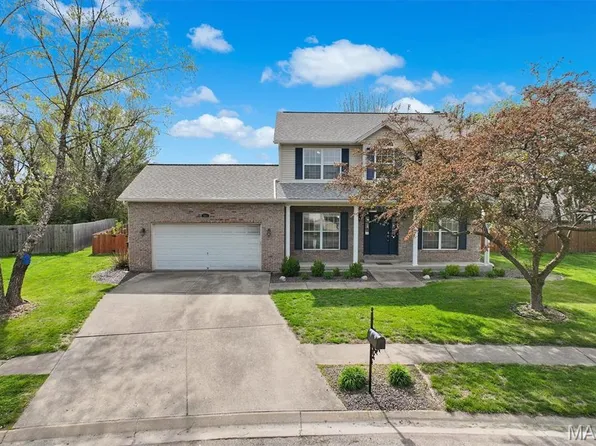 321 Ring Of Kerry Dr, Belleville, IL 62221