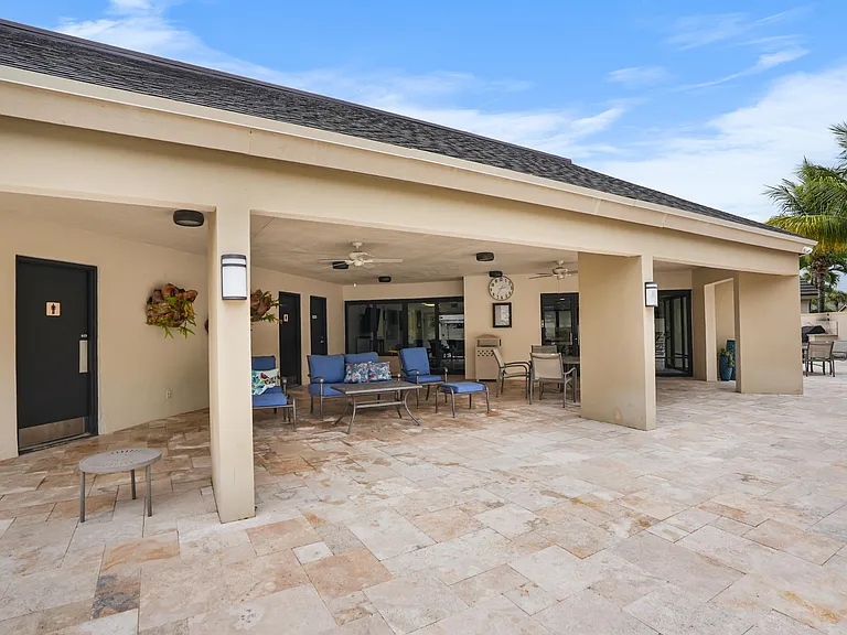 10459 SE Terrapin Pl — Photo 47