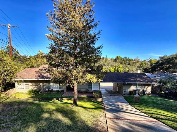 3726 Berwick Dr, La Canada Flintridge, CA 91011