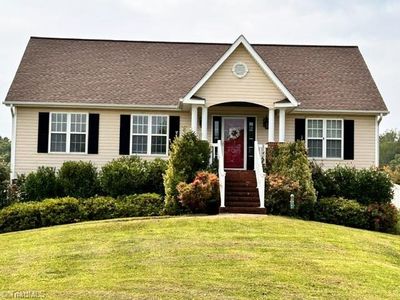 1120 Sterling Pointe Dr, King, NC, 27021