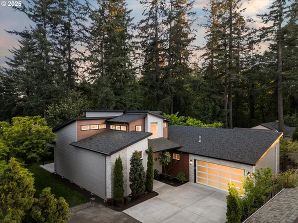 8397 SW 80th Ave, Portland, OR 97223