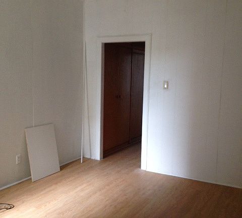 2nd image of 91 Jewel St APT 1R