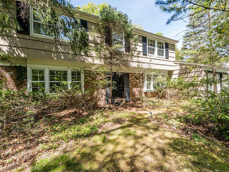 1st image of 40 Pembrook Dr