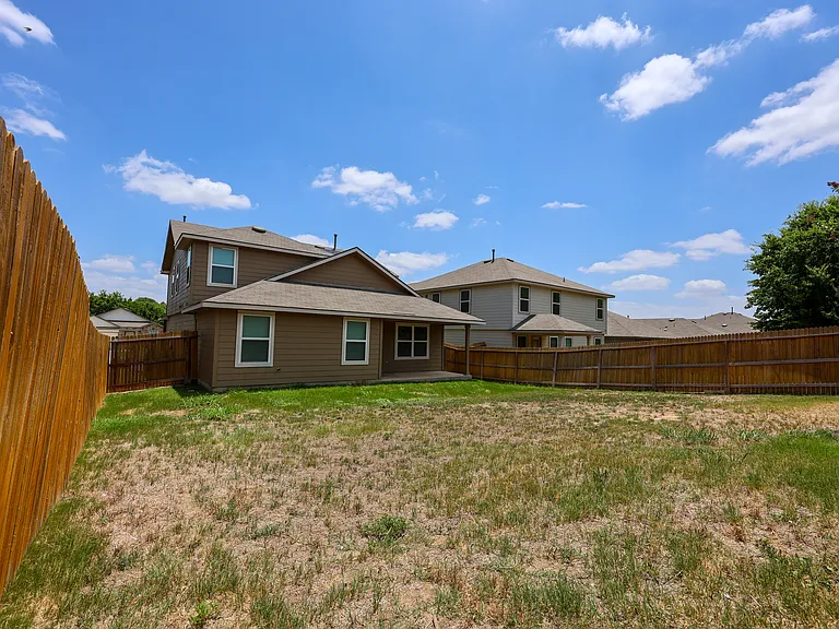 6407 Kendall Cv — Photo 29