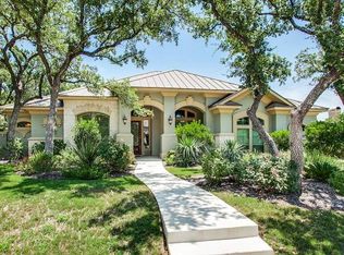 354 Regent Cir, Shavano Park, TX 78231