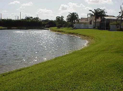 4 bed, 3.5 bath, 3014 sqft, $6,875 — Photo 4