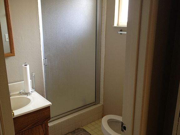 3/4 Bathroom