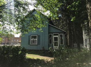 388 Van St, Barberton, OH