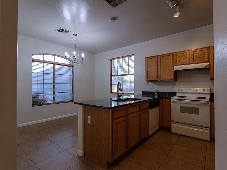 8802 E University Dr — Photo 7