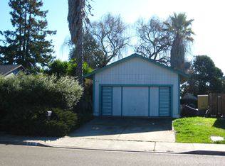 585 Santa Alicia Dr, Rohnert Park, CA 94928