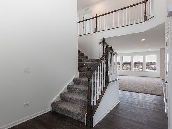 3rd image of 217 Donald Dr