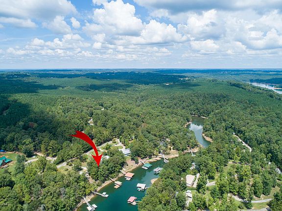 Image 3: Lake Location