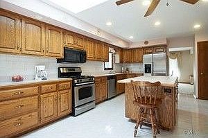 3rd image of 15247 Brassie Dr
