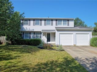 715 Fairfax Dr, Medina, OH 44256